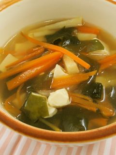 ≪学校給食≫具だくさん★わかめスープ-レシピのメイン写真