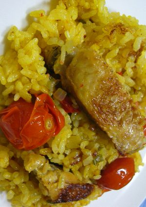 カレー風味で♪トマトとチキンのピラフ-レシピのメイン写真
