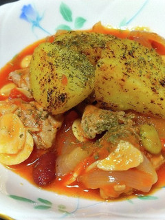 揚げ焼きじゃがいも☆ピリ辛ポークビーンズ-レシピのメイン写真