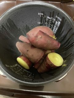 炊飯器deふかし芋-レシピのメイン写真