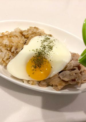 簡単！焦がし醤油シンプルガーリックライス-レシピのメイン写真