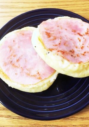 ハムチーズホットケーキ-レシピのメイン写真