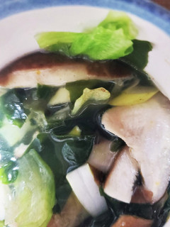 レタスと椎茸のレンチンスープ-レシピのメイン写真