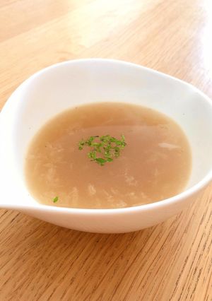 クマソバポトフで あめいろ玉ねぎスープ-レシピのメイン写真