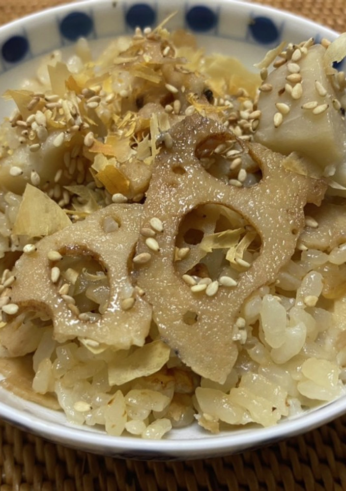 蓮根、里芋　秋の炊き込みご飯-レシピのメイン写真