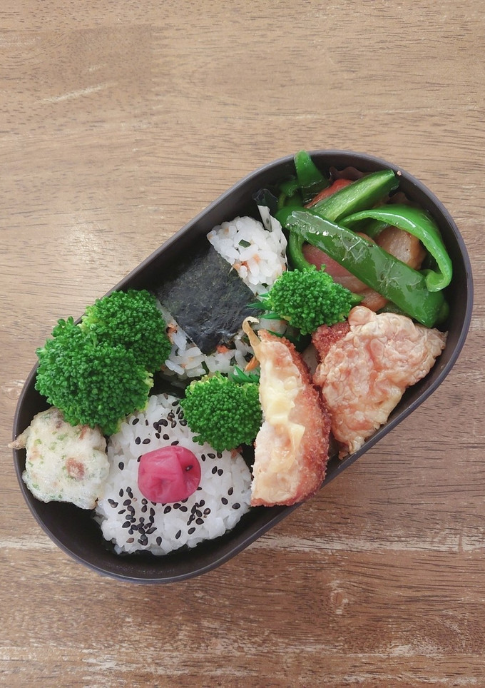 JK☆2種類おにぎり弁当♪-レシピのメイン写真