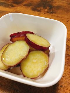煮るだけ♪簡単さつま芋のほっくり塩麹煮-レシピのメイン写真