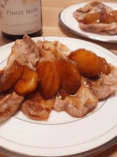 ワインに合う♪豚肉のソテー&柿ソース-レシピのメイン写真
