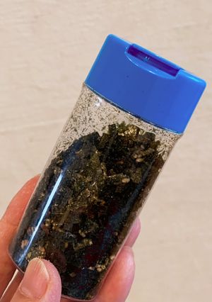 ラムネの空き容器で弁当用ふりかけケース♪-レシピのメイン写真