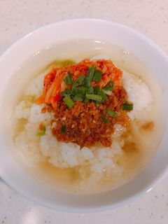 キムチと牛肉そぼろで、韓国風だし茶漬け-レシピのメイン写真