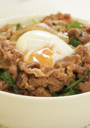 豚スタミナ丼【枚方キッチン】-レシピのメイン写真