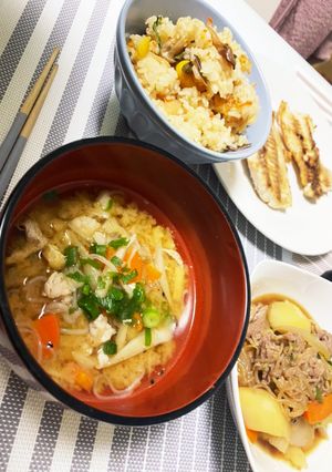栗ご飯肉じゃが豚汁焼き魚-レシピのメイン写真