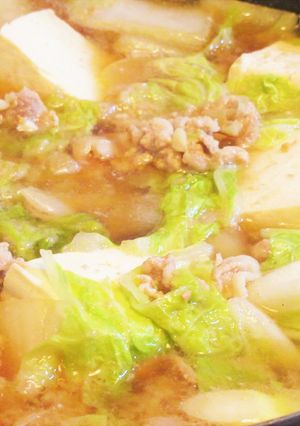 〖簡単！豚こま肉と白菜のにんにく味噌鍋〗-レシピのメイン写真