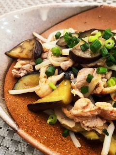 うま辛♡豚肉となすのピリ辛味噌炒め-レシピのメイン写真