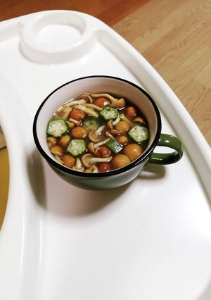 レンコン入り☆オクラとなめこの味噌汁-レシピのメイン写真