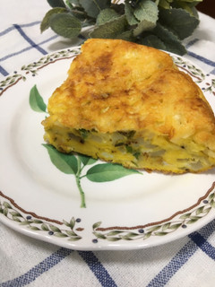 鶏皮でネギ塩スパニッシュオムレツ-レシピのメイン写真