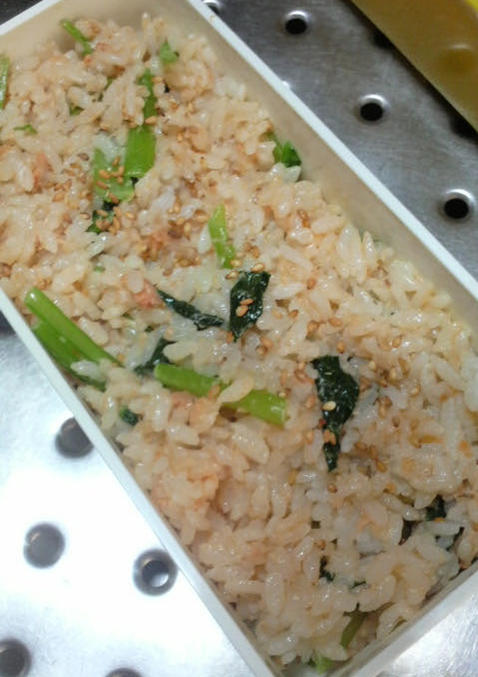 小松菜と鮭の混ぜ込みご飯-レシピのメイン写真