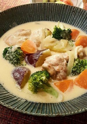 手作りクリームシチュー。(o^^o)♪-レシピのメイン写真