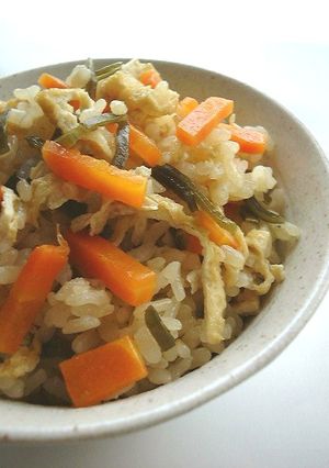 油揚げと昆布がイイ仕事してる✿人参ご飯✿-レシピのメイン写真