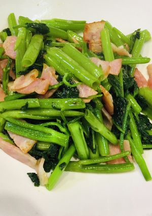 空心菜（あさがお菜）とベーコンの炒め物-レシピのメイン写真
