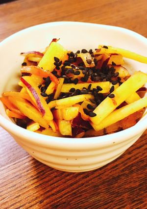 みんな作って♬調味料2つ絶品芋きんぴら-レシピのメイン写真