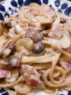 きのことベーコンのクリームパスタ-レシピのメイン写真