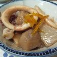 定番 里芋とイカの煮物