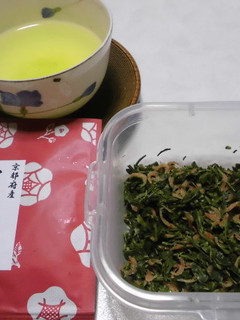 お茶の葉とほしあみえびのふりかけ-レシピのメイン写真