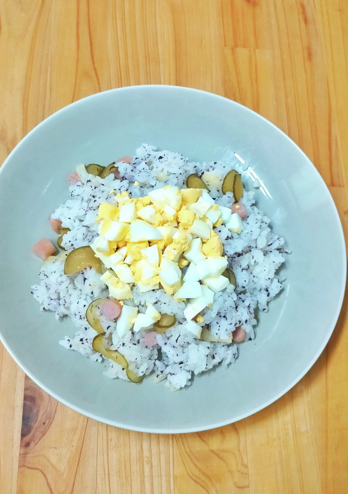 簡単！ゆかりとウインナーの混ぜご飯-レシピのメイン写真