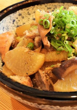 甘辛こっくりなホルモン大根-レシピのメイン写真