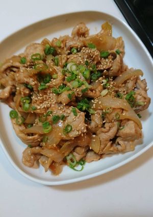 簡単！めちゃうま♪豚こまのごま味噌炒め♪-レシピのメイン写真