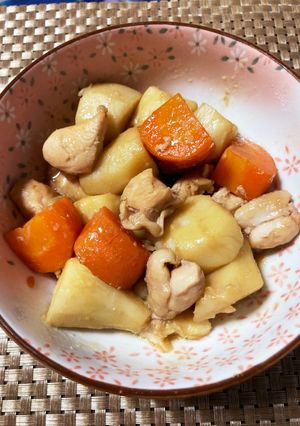 里いもと鶏肉の煮物-レシピのメイン写真