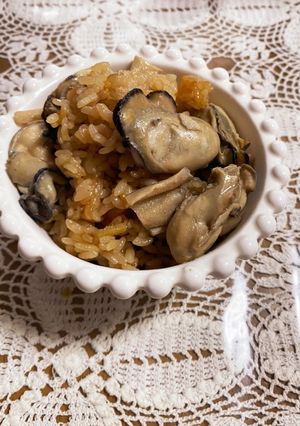 簡単！牡蠣と舞茸の絶品炊き込みご飯-レシピのメイン写真