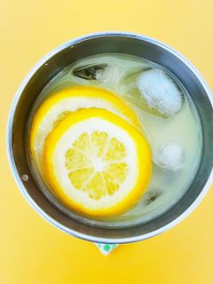 シークワーサーと檸檬の蜂蜜漬けの水割り-レシピのメイン写真