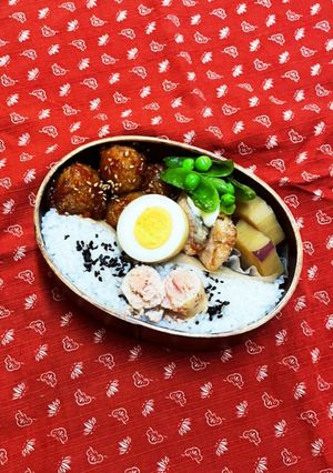 ミートボールと鮭唐揚げ弁当-レシピのメイン写真