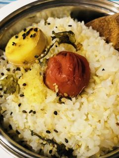 梅干しと生姜の炊き込みご飯 良い香り♡-レシピのメイン写真