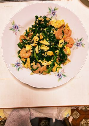 むきえびと卵とニラのオイスターソース炒め-レシピのメイン写真