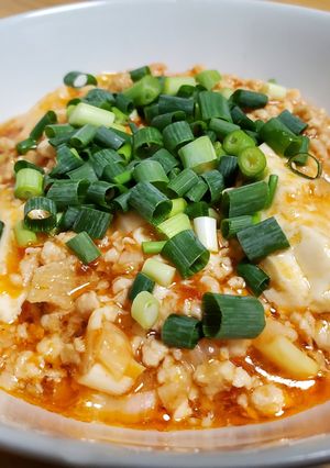 簡単!ピリ辛♪麻婆豆腐丼^_^-レシピのメイン写真