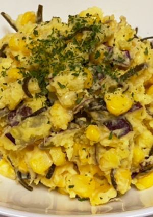 さつま芋とコーンの塩昆布マヨサラダ-レシピのメイン写真