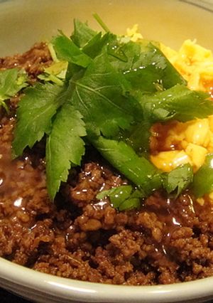 肉そぼろの二色丼-レシピのメイン写真