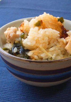 だししょうゆで簡単!鶏肉の炊き込みご飯-レシピのメイン写真