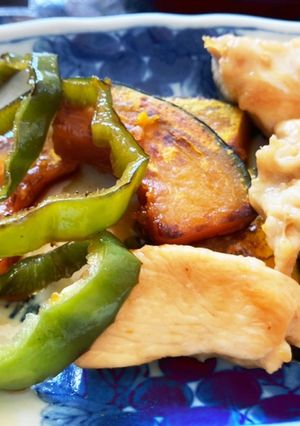 お弁当に！鶏胸肉と野菜の黒酢焼き-レシピのメイン写真