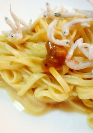 しらすとうにクリームのパスタ-レシピのメイン写真