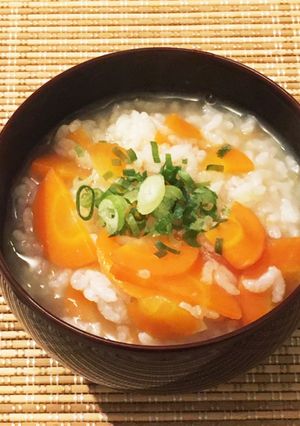 ヘルシー！ほんのり甘いにんじんのおかゆ✨-レシピのメイン写真