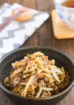 レンジで簡単♪もやしの肉みそ塩昆布-レシピのメイン写真