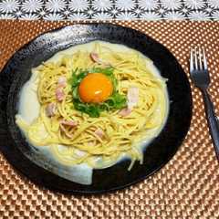 รูปของ 胡麻豆乳スープの鍋の素でカルボナーラ