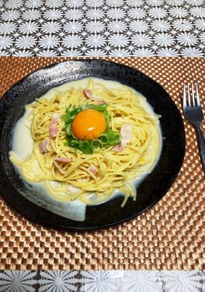 胡麻豆乳スープの鍋の素でカルボナーラ-レシピのメイン写真