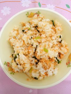 さけと小松菜のまぜごはん@倉敷市学校給食-レシピのメイン写真
