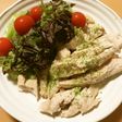 シンプル●鶏むね肉の蒸し焼きサラダ