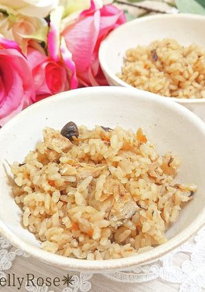 【活力鍋☆炊飯器】サバ缶で★炊き込みご飯-レシピのメイン写真